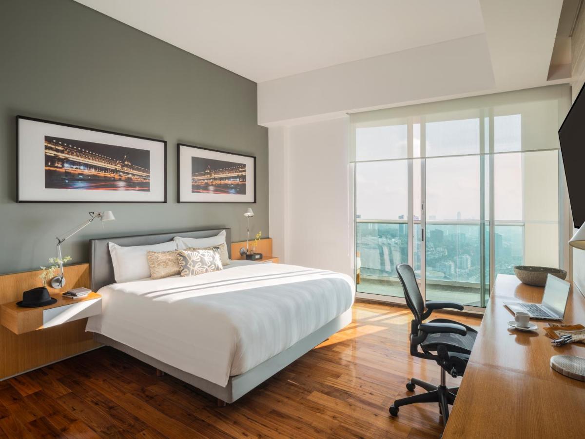 Studio King Suite with View and Balcony,1338720356:JPEG