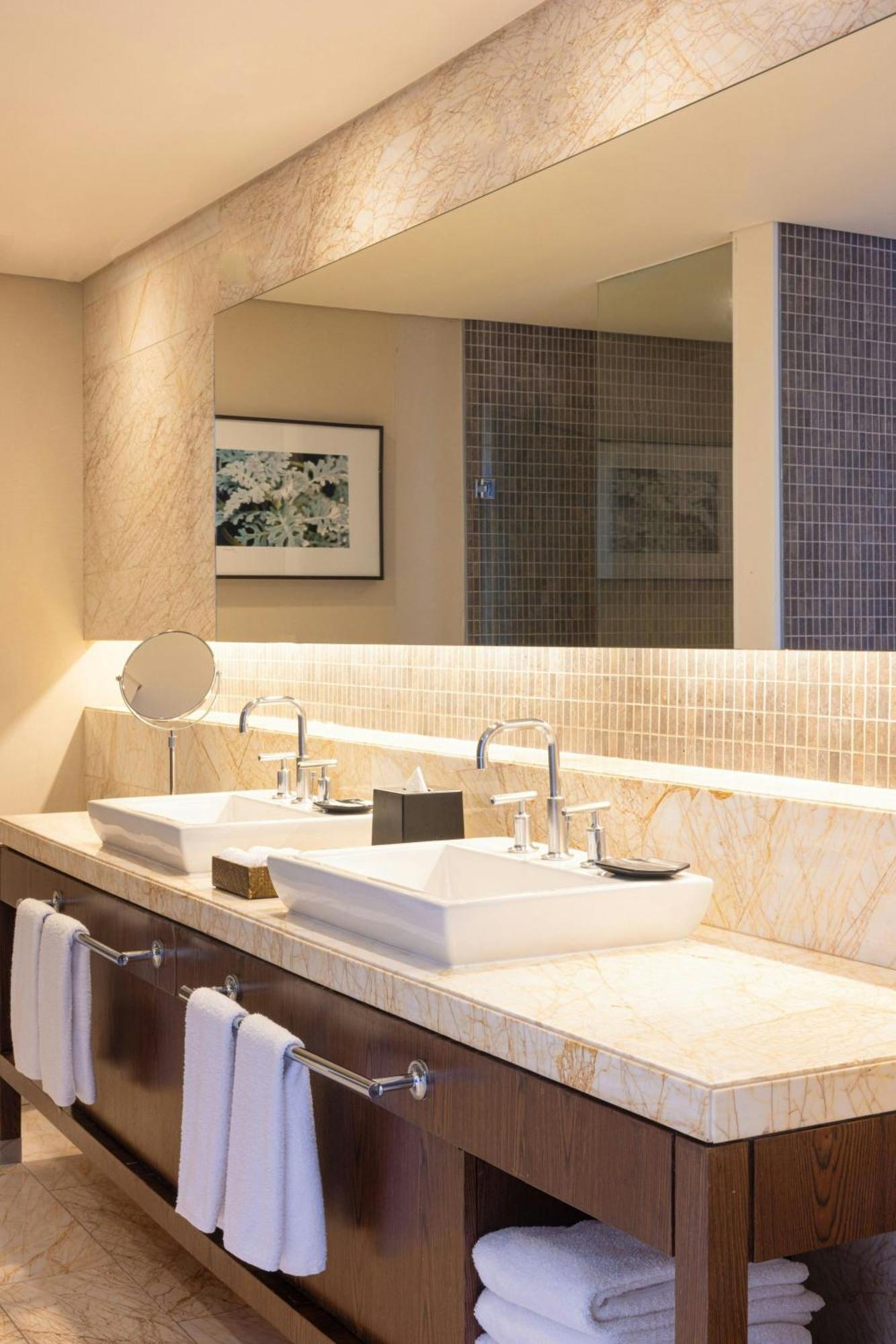 Premium Suite Club lounge access 1 Bedroom Suite 1 King
