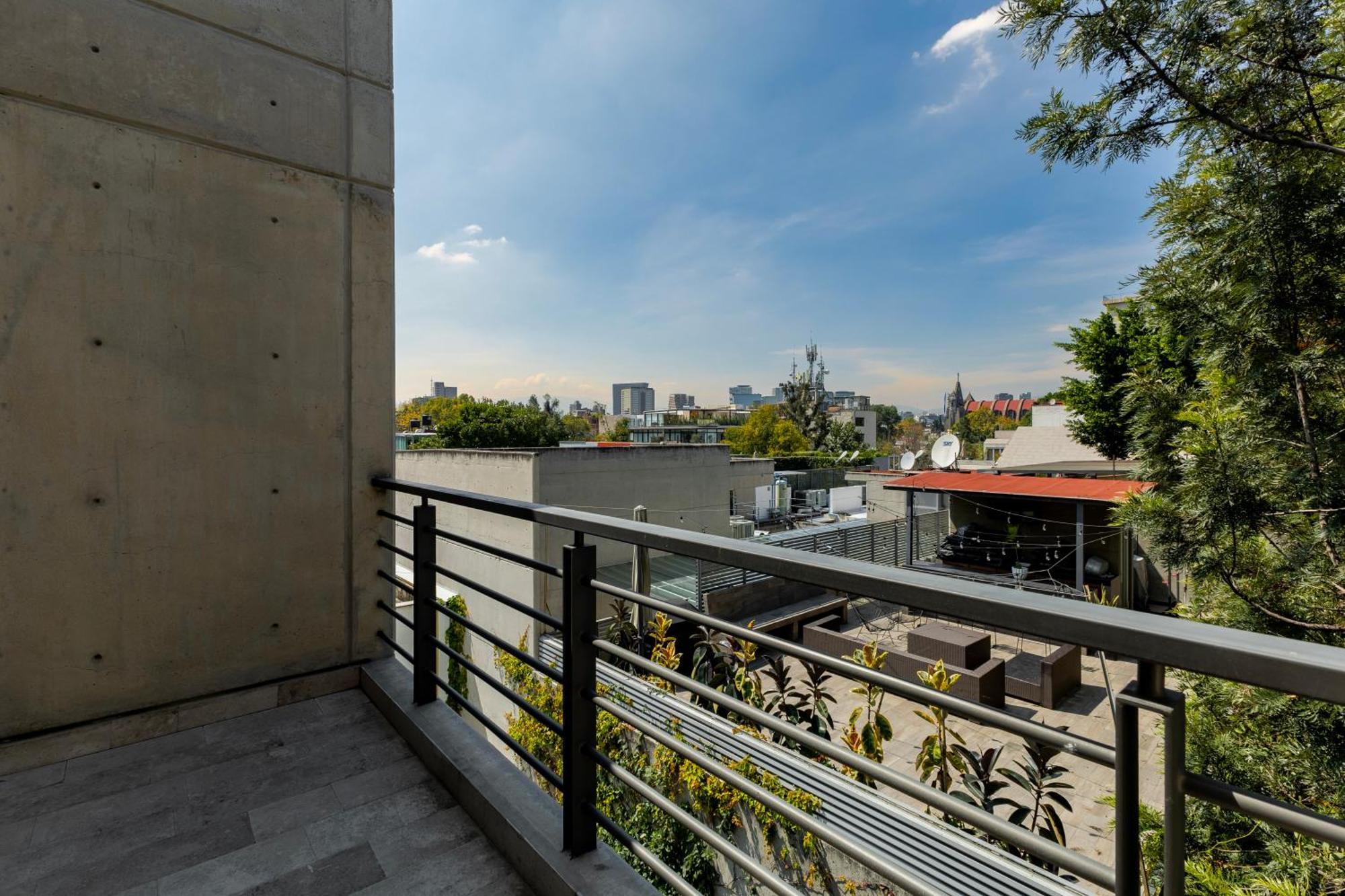 Deluxe Penthouse 4 Bedrooms Terrace