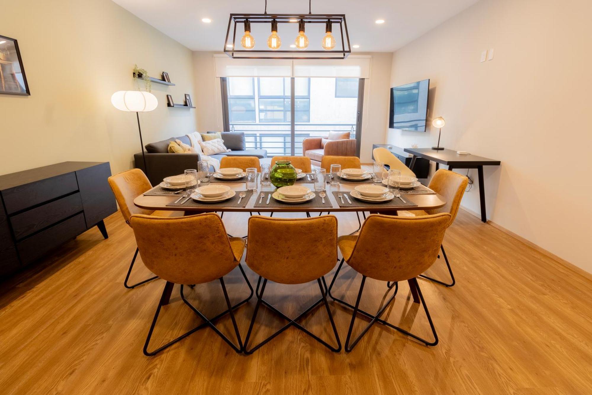 Premium Apartment 3 Bedrooms Balcony
